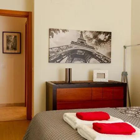 Nuno Moco Apartament *