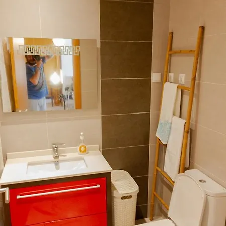 Nuno Moco Apartament *